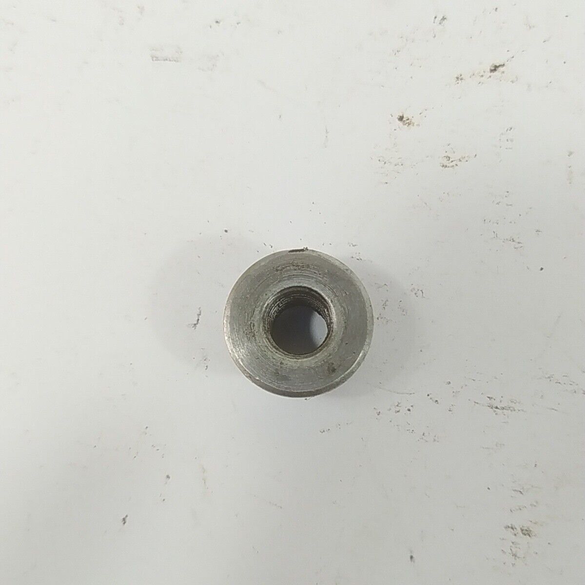 DADO BULLONE BARRA CATENA DI GUIDA per motosega OLEO MAC GS 440 ricambi usati
