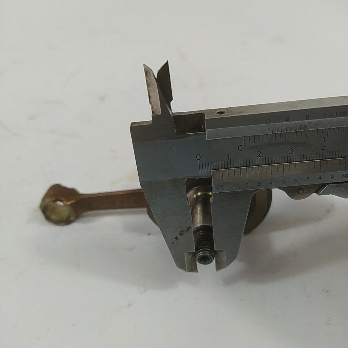 Ricambio DECESPUGLIATORE ECHO RM - 460 ALBERO MOTORE originale usato