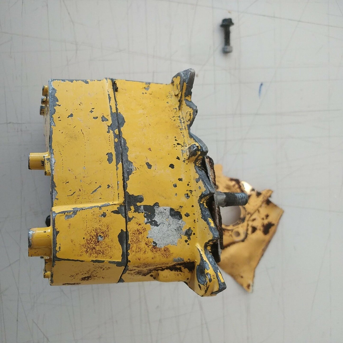 COPPIA CARTER BASAMENTO MOTORE PER MOTOSEGA ALPINA A 40 CASTOR