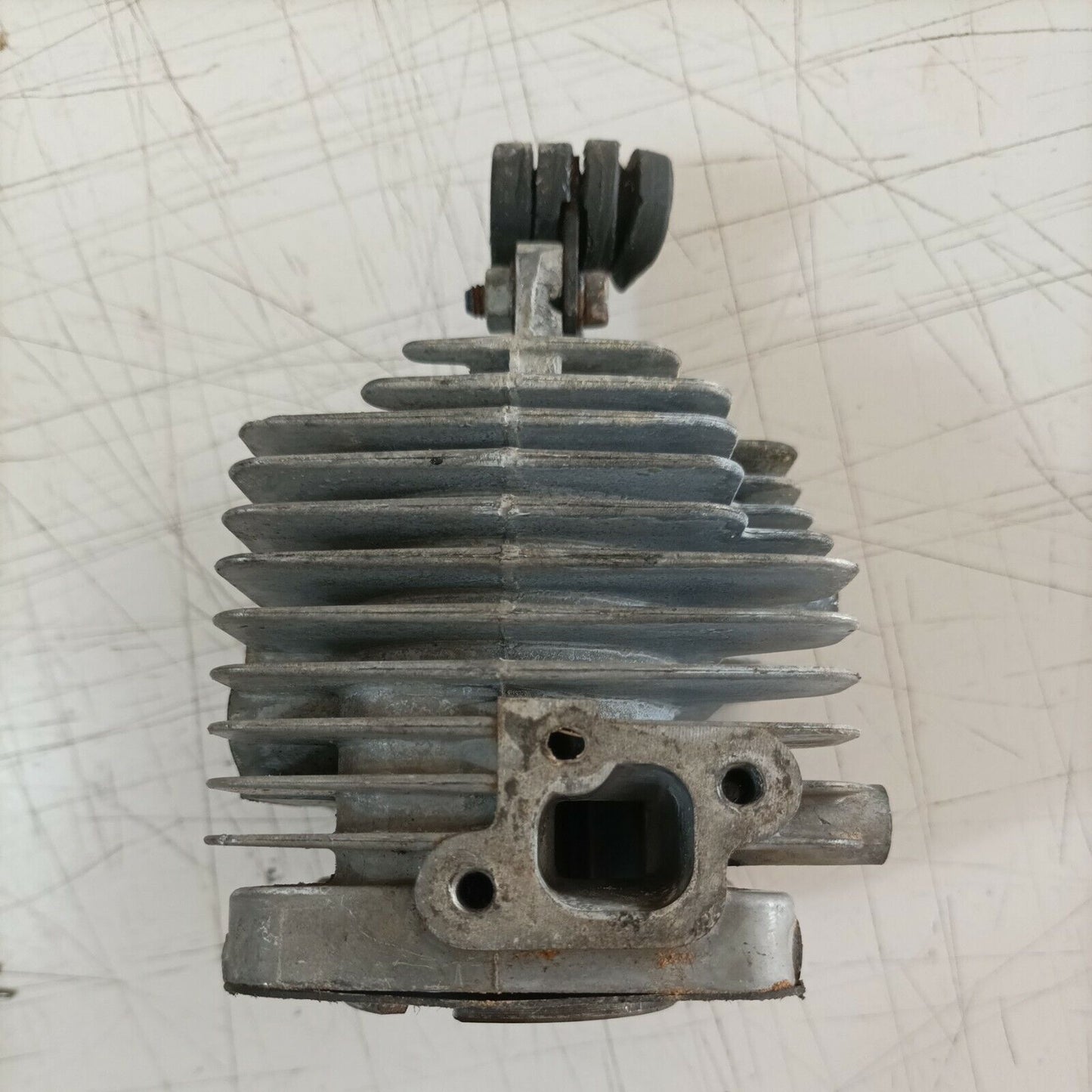 CILINDRO E PISTONE DIAM 36 ORIGINALE PER MOTOSEGA CASTOR 330 ANTIVIB