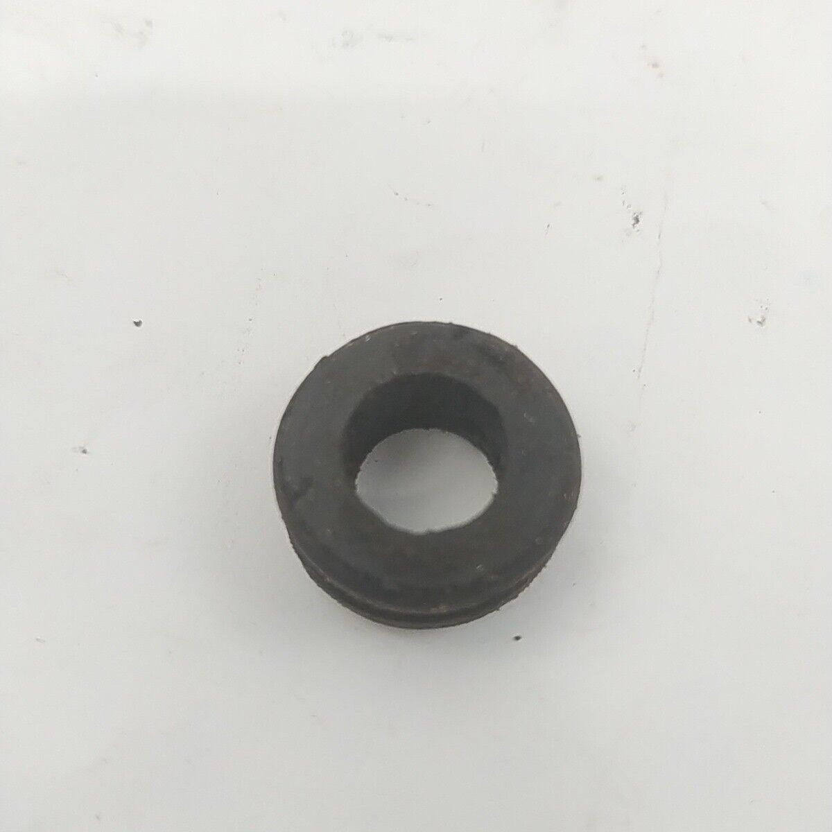 motosega CASTOR CP - 500 gommino SUPPORTO ANTIVIBRANTE Ricambio Usato