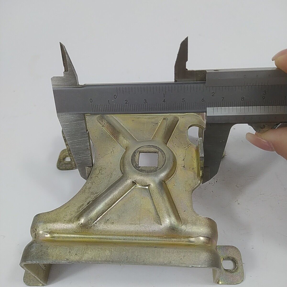 Ricambio per decespugliatore EFCO 8420 8425 8510 STAFFA MOTORE A ZAINO usato