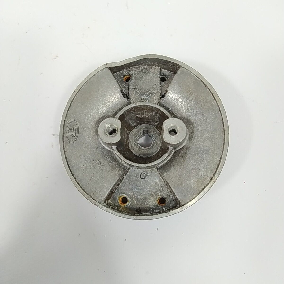 VOLANO MAGNETICO DI AVVIAMENTO per decespugliatore ALPINA BJ 325 ricambi usati