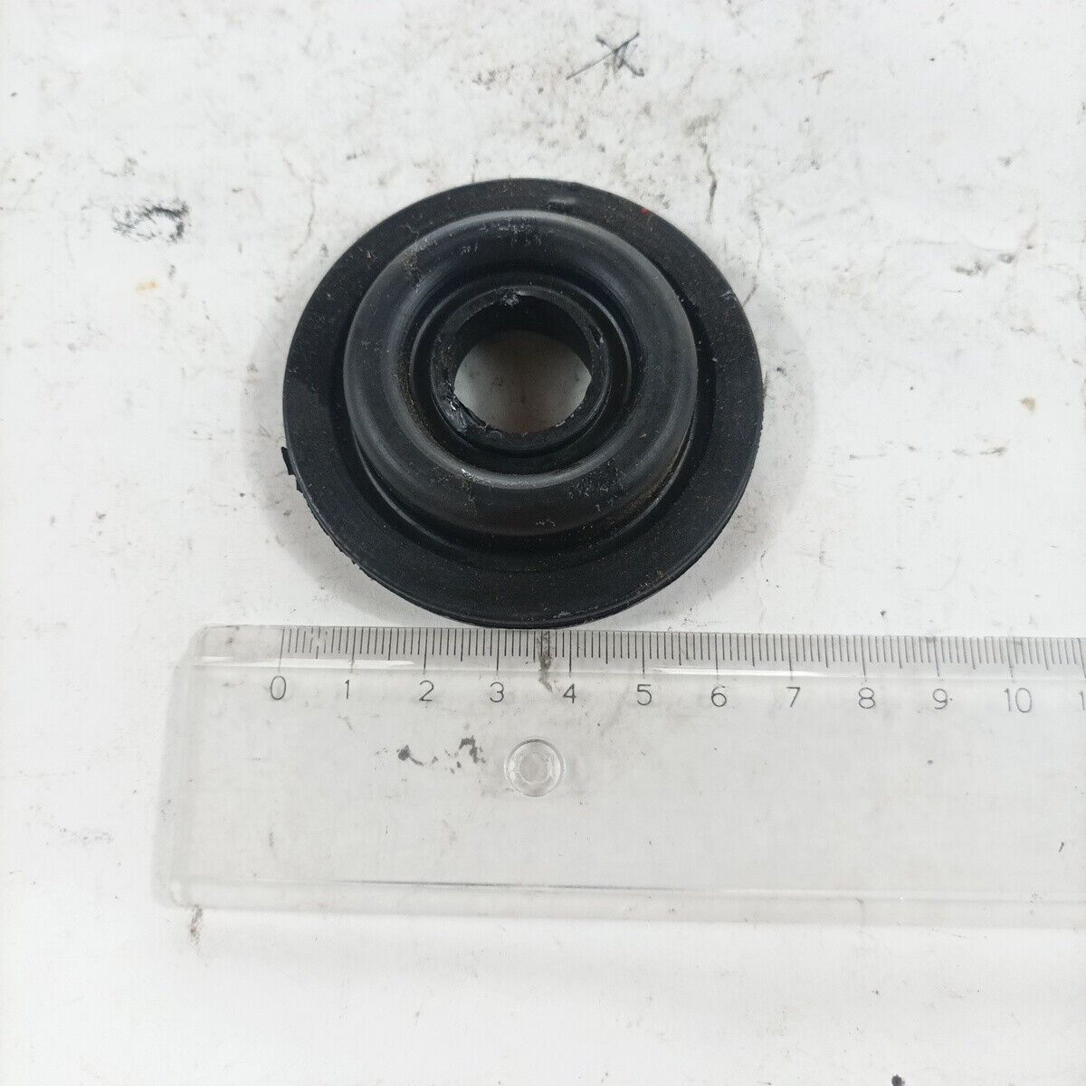 CUFFIA GOMMINO PASSANTE COLLETTORE CARBURATORE PER MOTOSEGA ALPINA PROF 45