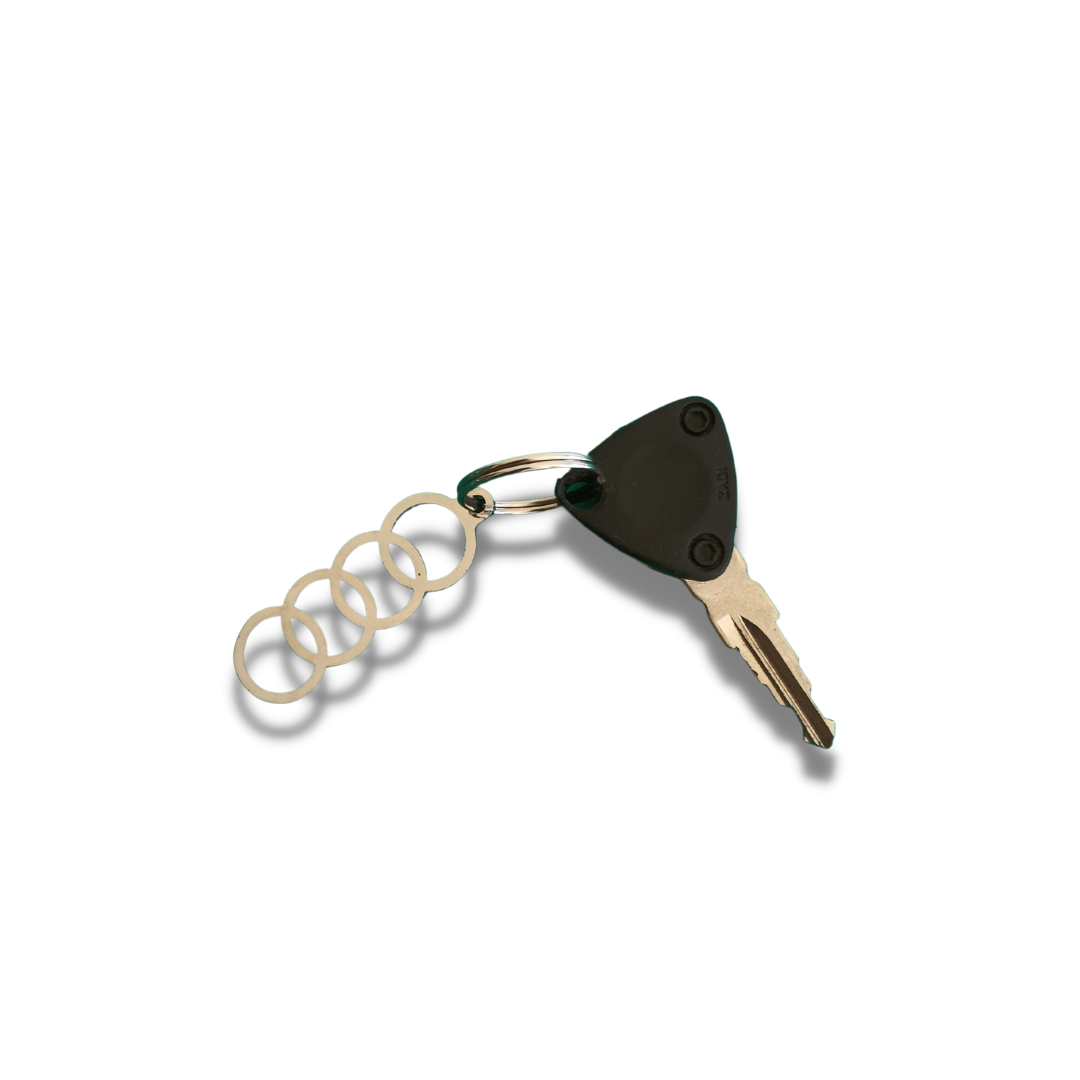 Portachiavi per auto AUDI A1 A3 A4 Q3 Q5 keychain IN ACCIAIO porta chiave regalo