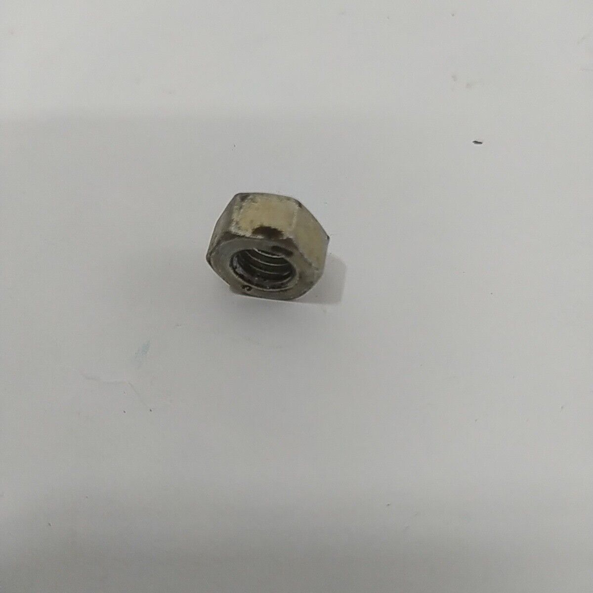 MOTOSEGA CASTOR CP 361 ricambio DADO BULLONE VOLANO ALBERO MOTORE Usato