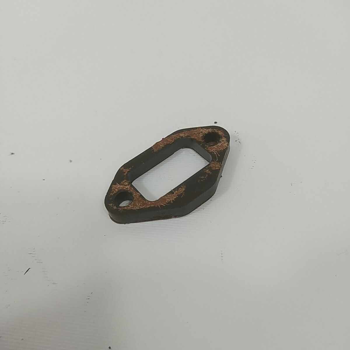 GUARNIZIONI MARMITTA E CARBURATORE per decespugliatore MITSUBISHI T200 usati