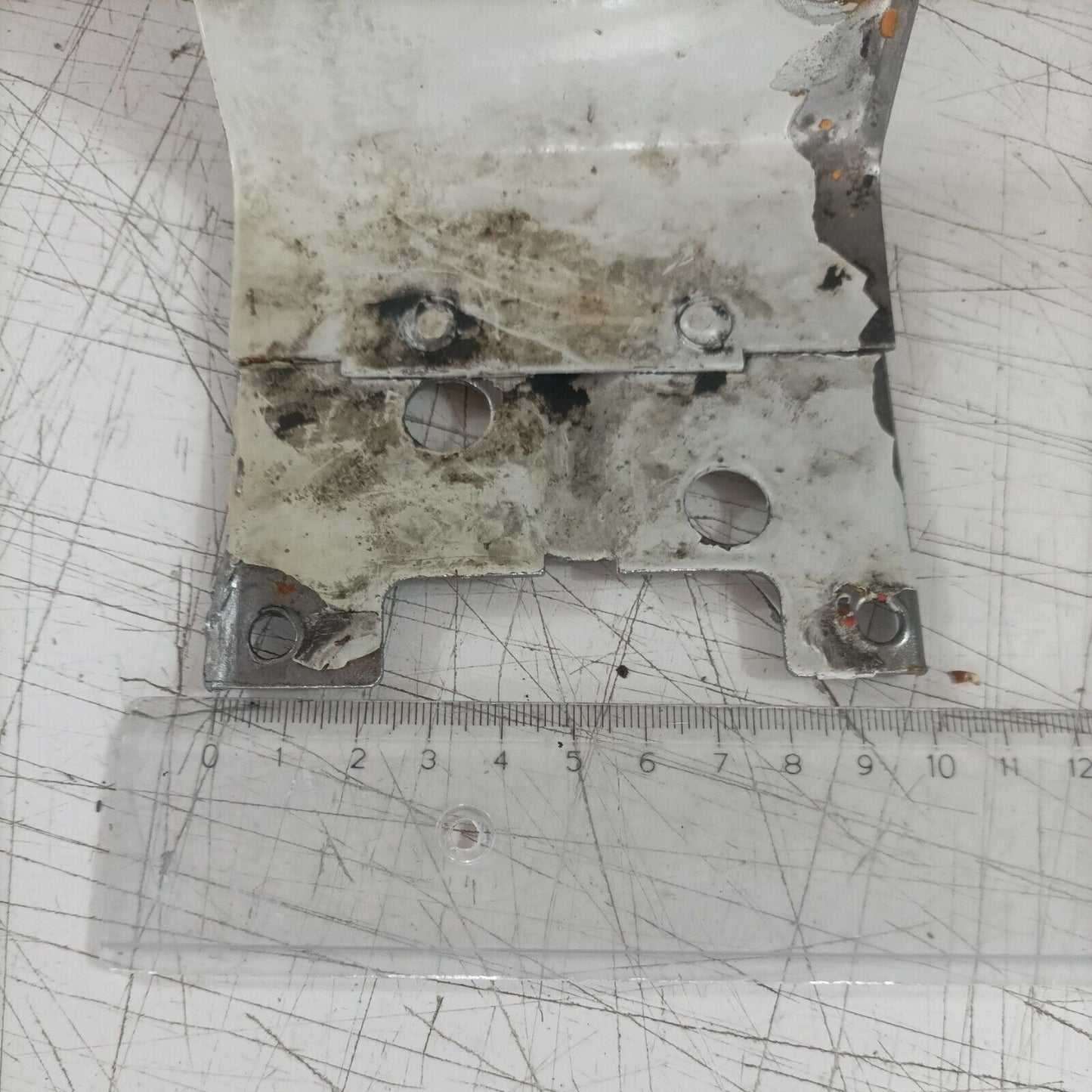 MOTOSEGA CASTOR C70 ALPINA A70 TELAIETTO COPERTURA CILINDRO SUPPORTO MANIGLIA
