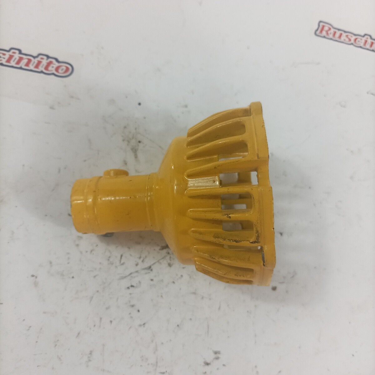 CUFFIA CAMPANA per DECESPUGLIATORE Emak Efco Oleo mac Dynamac ricambi usati