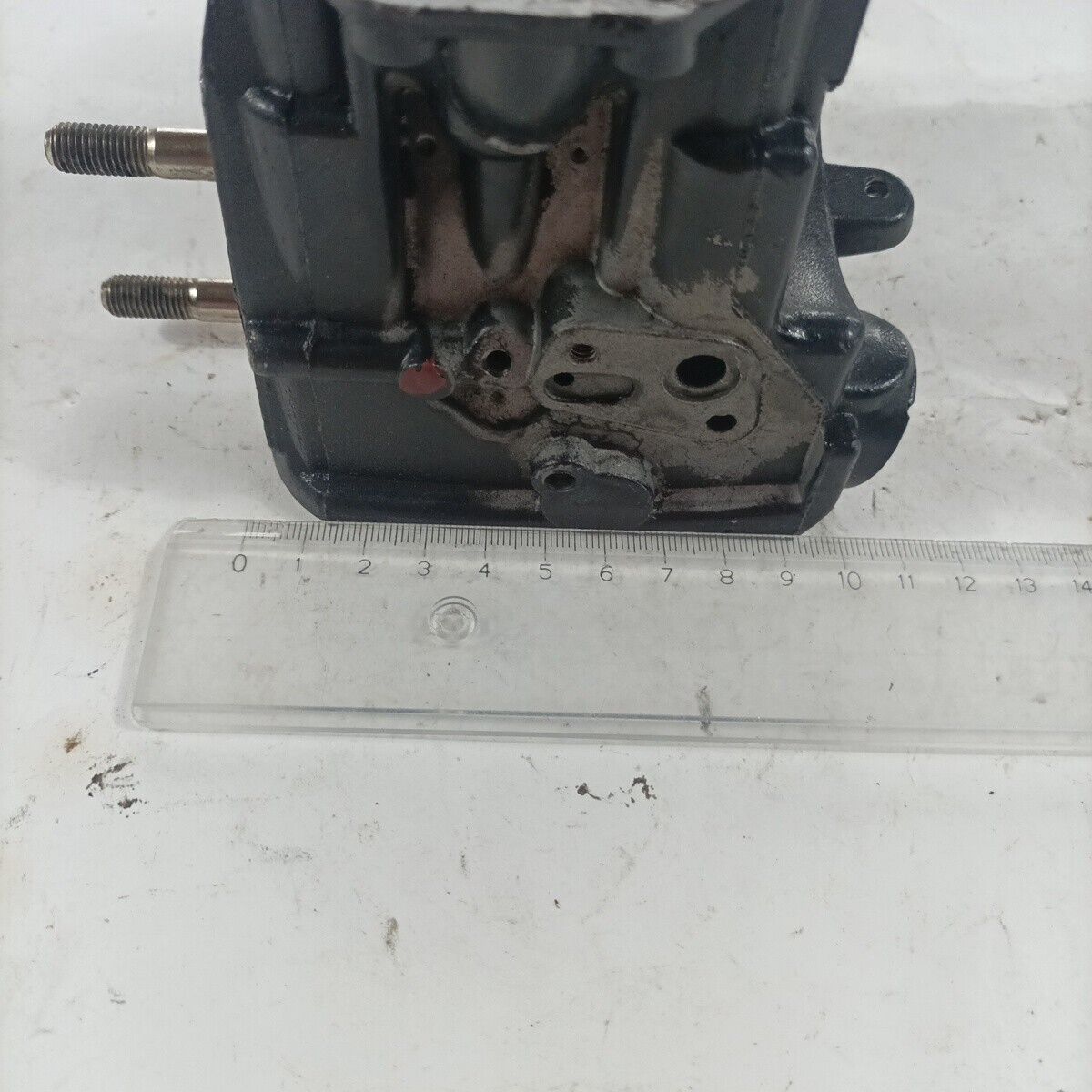 BASAMENTO MOTORE serbatoio olio PER MOTOSEGA MCCULLOCH PRO MAC 700 ricambi usati