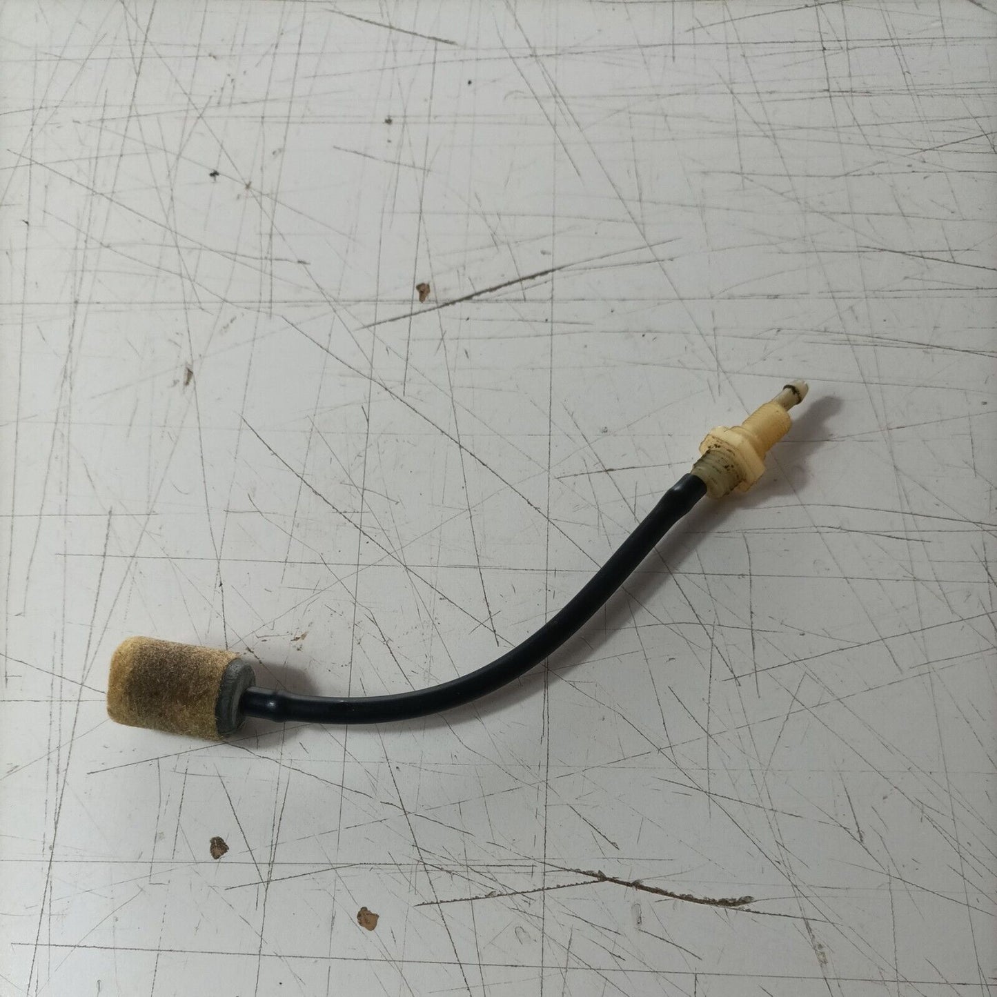 tubazione tubo SERBATOIO CARBURANTE PER MOTOSEGA DOLMAR SACHS 153 ricambi usati