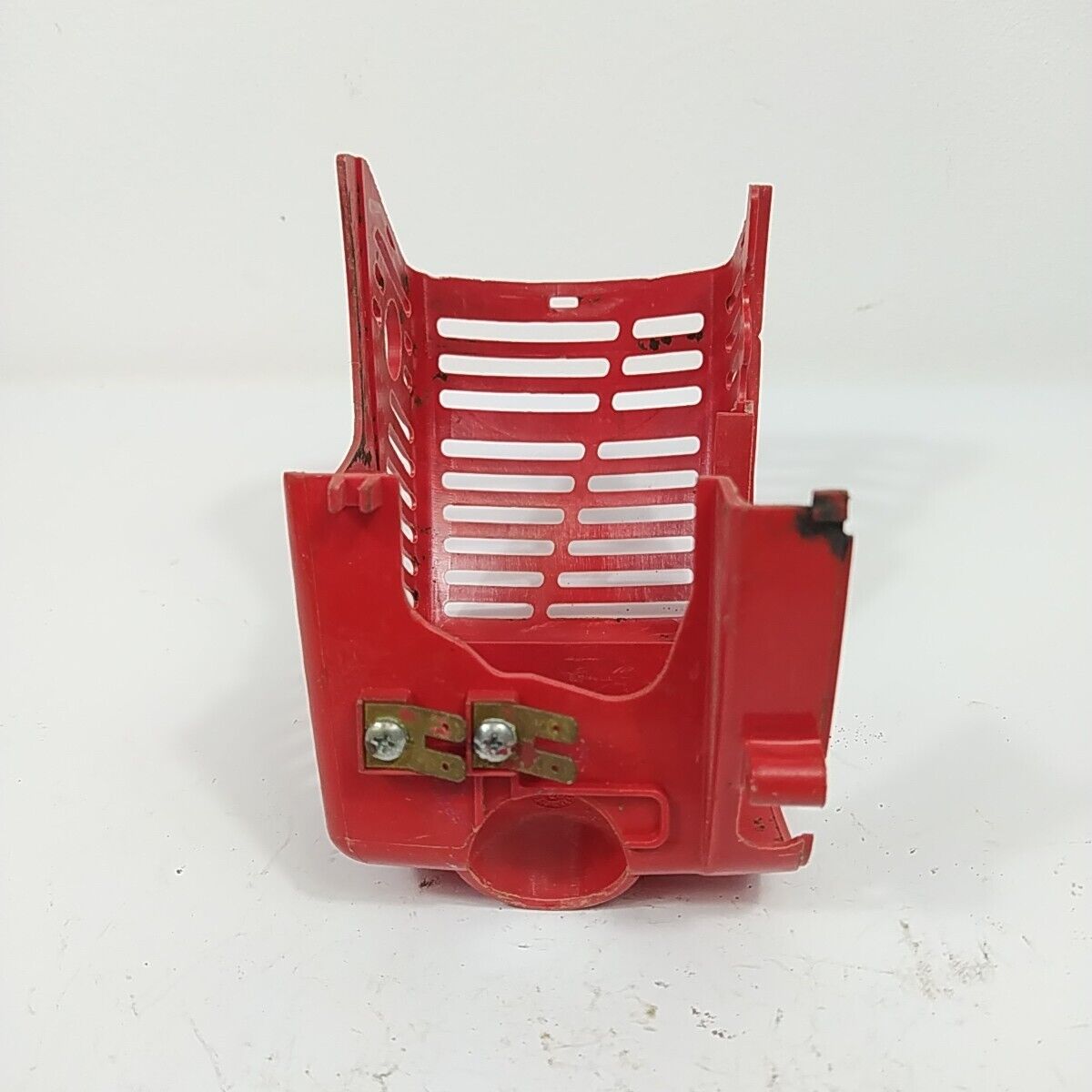 COPERCHIO MOTORE CILINDRO PER TAGLIASIEPE EMAK EFCO TS 327 L TAGLIASIEPE usato