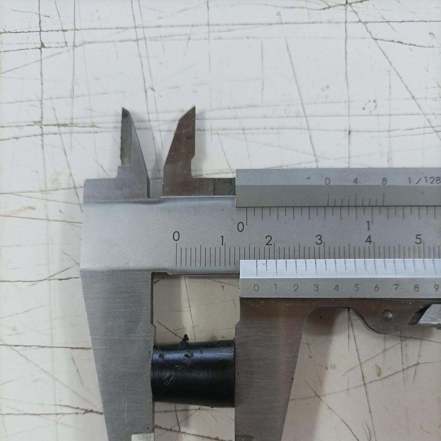MOTOSEGA OLEOMAC OM 251 SPESSORE supporto DISTANZIATORE BOBINA ricambi usati