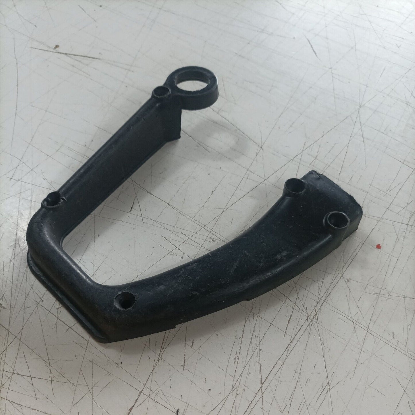 MOTOSEGA CASTOR C70 ALPINA A70 LATO SX MANIGLIA IMPUGNATURA INFERIORE COMANDI