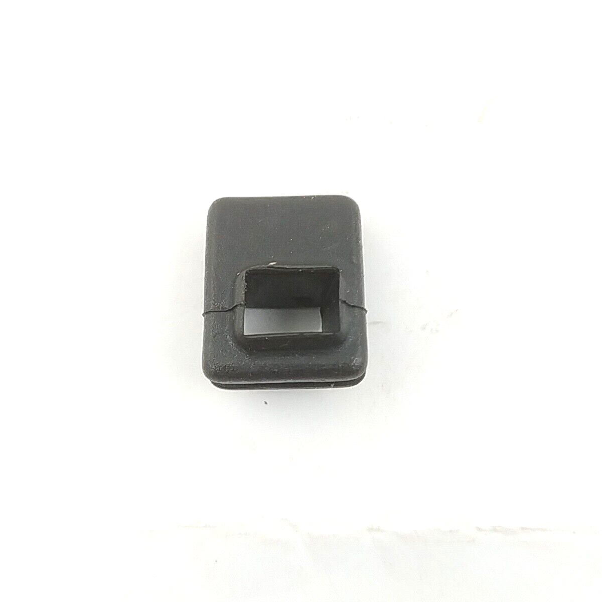 MOTOSEGA CASTOR CP 361 ricambio GOMMINI GUARNIZIONE PASSA LEVA ARIA Usato