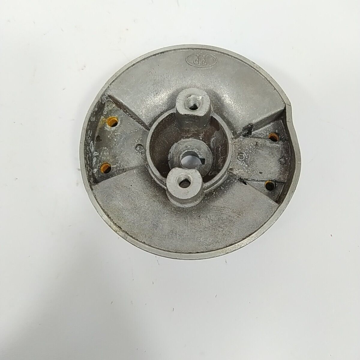 VOLANO MAGNETICO DI AVVIAMENTO per decespugliatore ALPINA BJ 325 ricambi usati