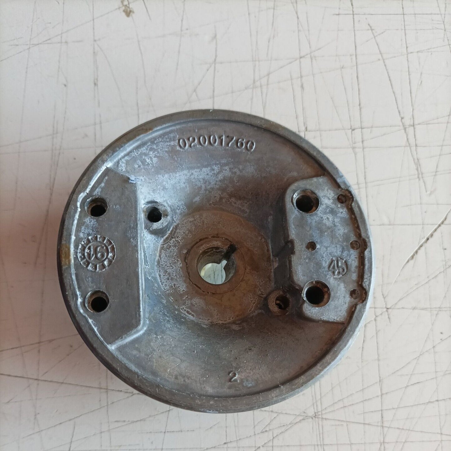 VOLANO MAGNETICO PER MOTOSEGA EMAK OLEO MAC 935 DF EFCO 134 135 ricambi usati