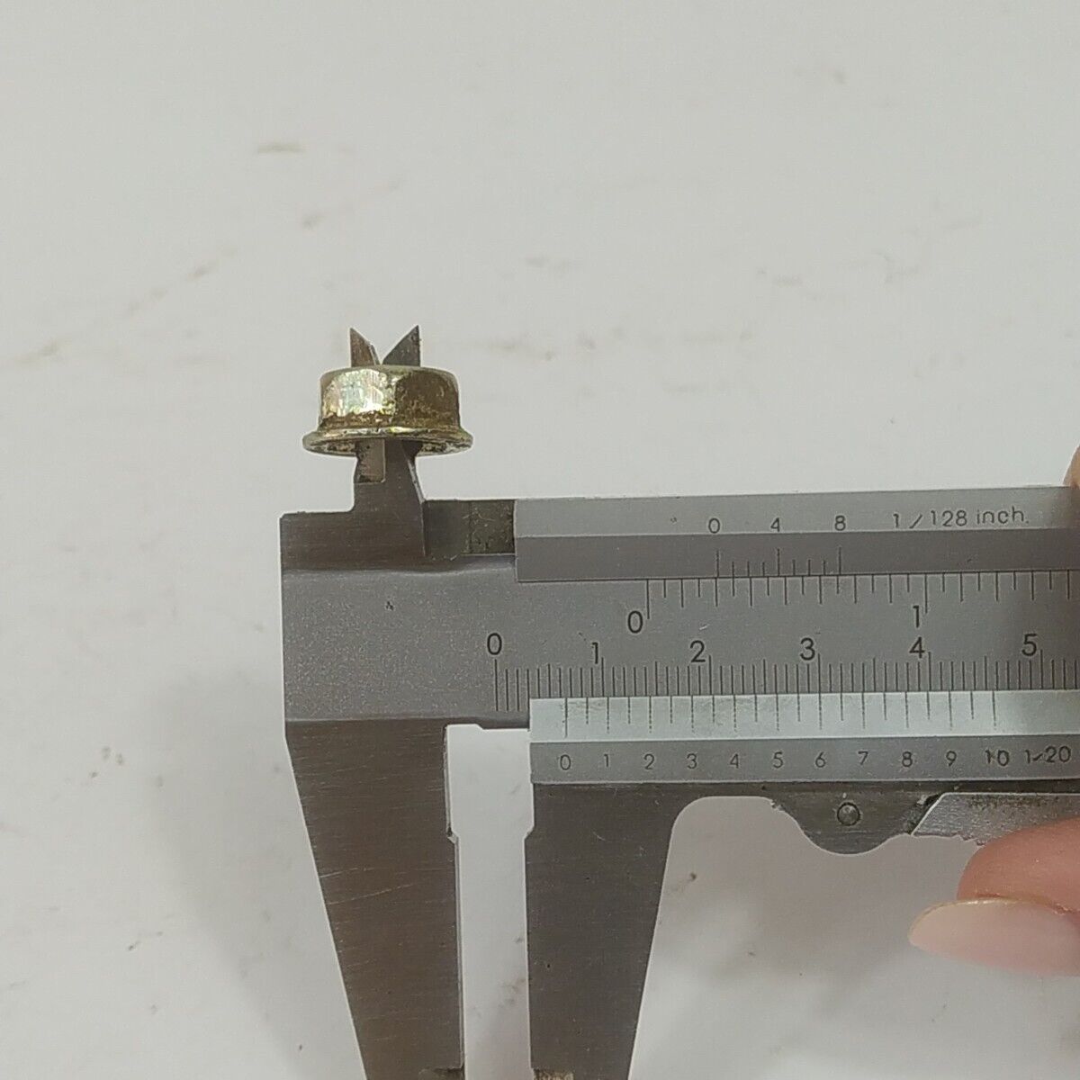 Ricambio DADO per motosega McCulloch MC 540 usato