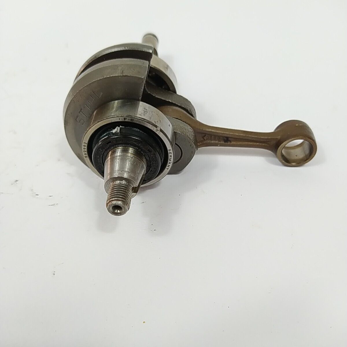 ALBERO MOTORE originale PER MOTOSEGA ORIGINALE STIHL 025 ricambi usati