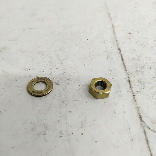 Ricambio DADO ALBERO MOTORE lato VOLANO usato per decespugliatore Emak Efco 8425