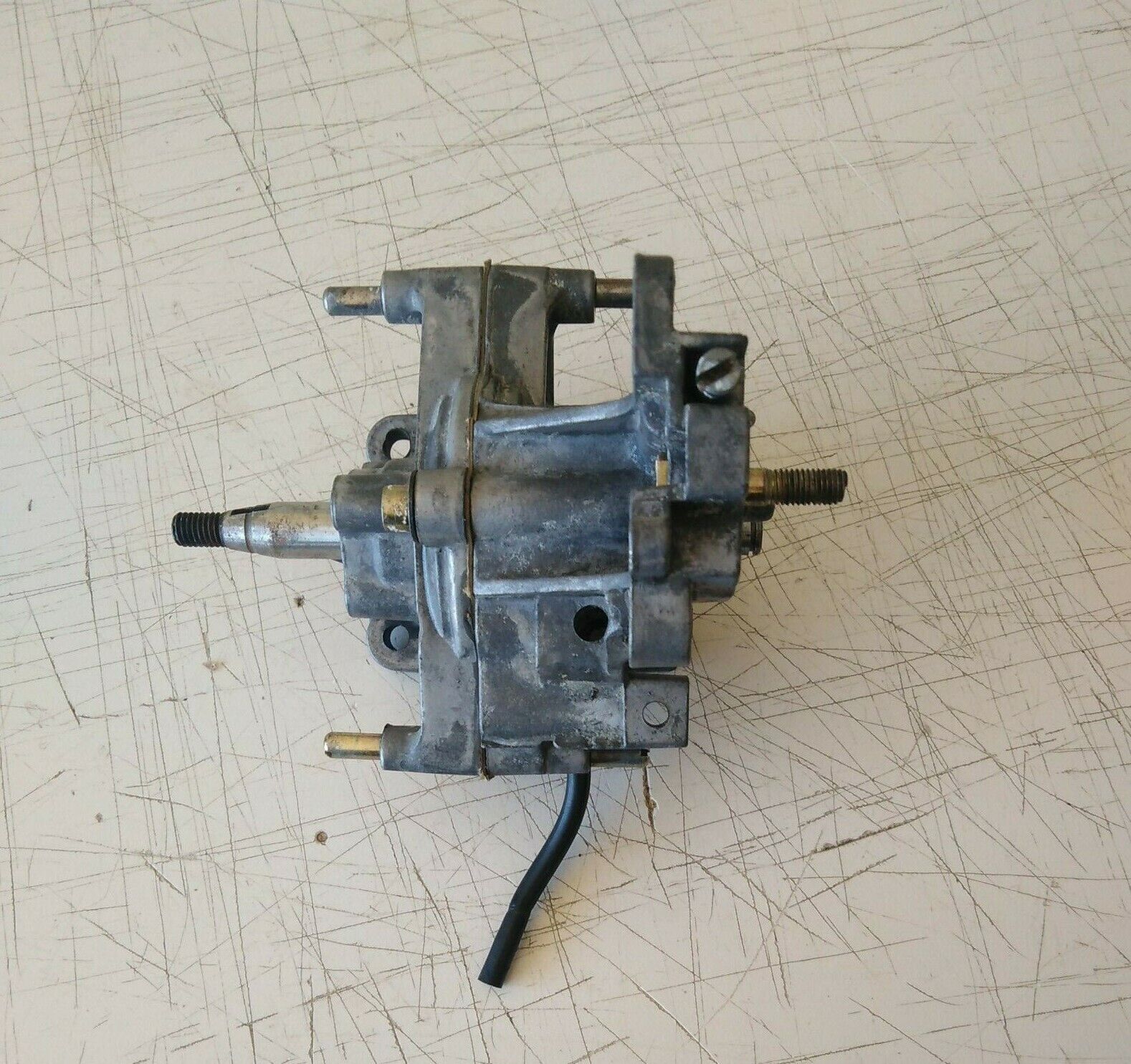 CARTER BASAMENTO CILINDRO E ALBERO MOTOREPER MOTOSEGA ALPINA EURO 35 N