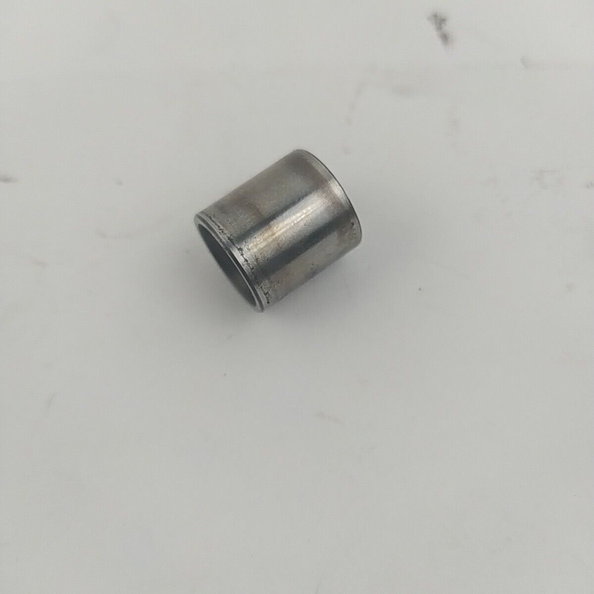 MOTOSEGA ALPINA A 70 0-70 ricambio rondella BOCCOLA CAMPANA FRIZIONE usato