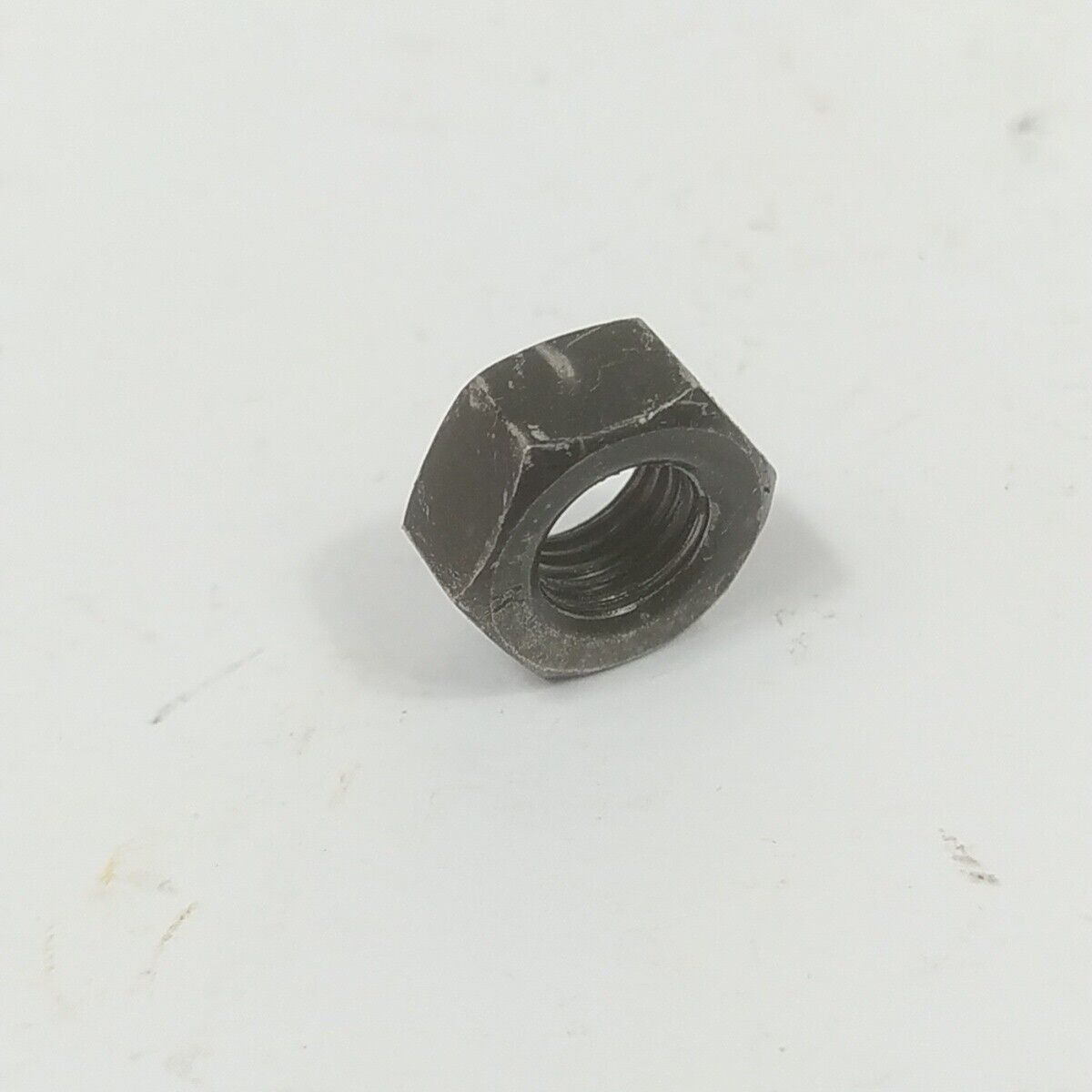 DADO BULLONE LATO VOLANO per motosega HUSQVARNA 338 XPT 334 T ricambi usati