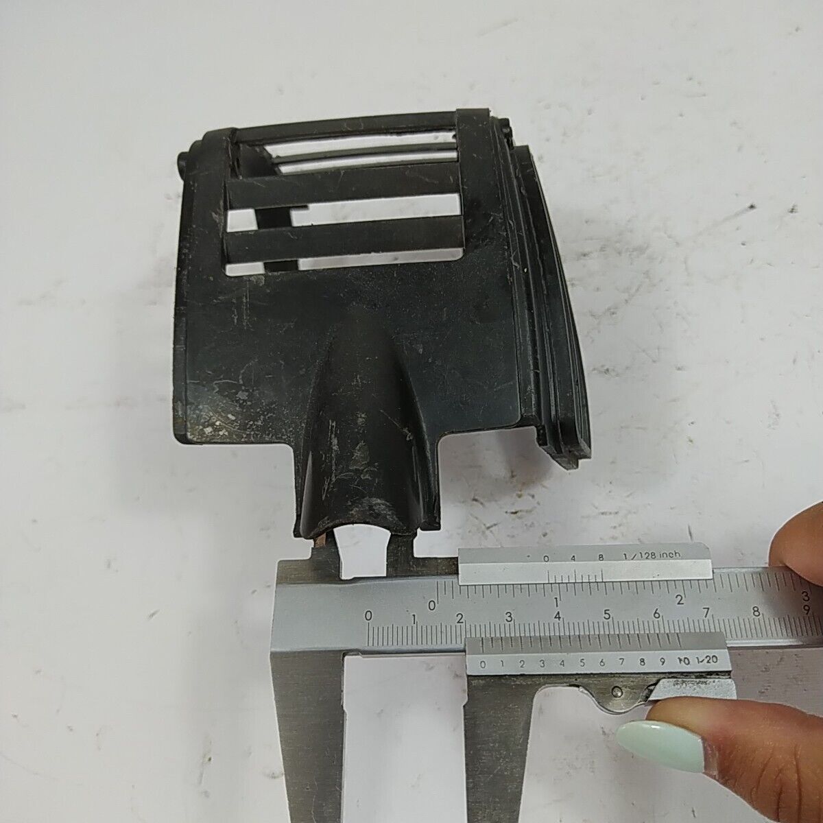 COPERCHIO CILINDRO MOTORE ricambi usati per decespugliatore MCCULLOCH CABRIO 251