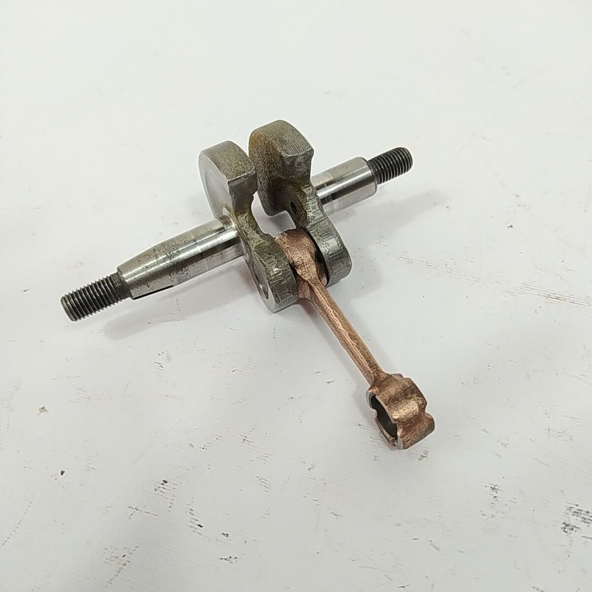 ALBERO MOTORE originale per decespugliatore ALPINA BJ 325 ricambi usati