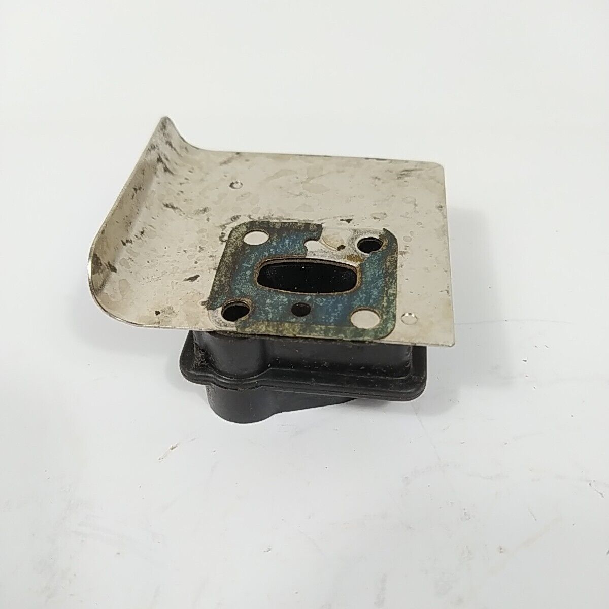 COLLETTORE CARBURATORE per decespugliatore MARUYAMA 230 ricambi usati
