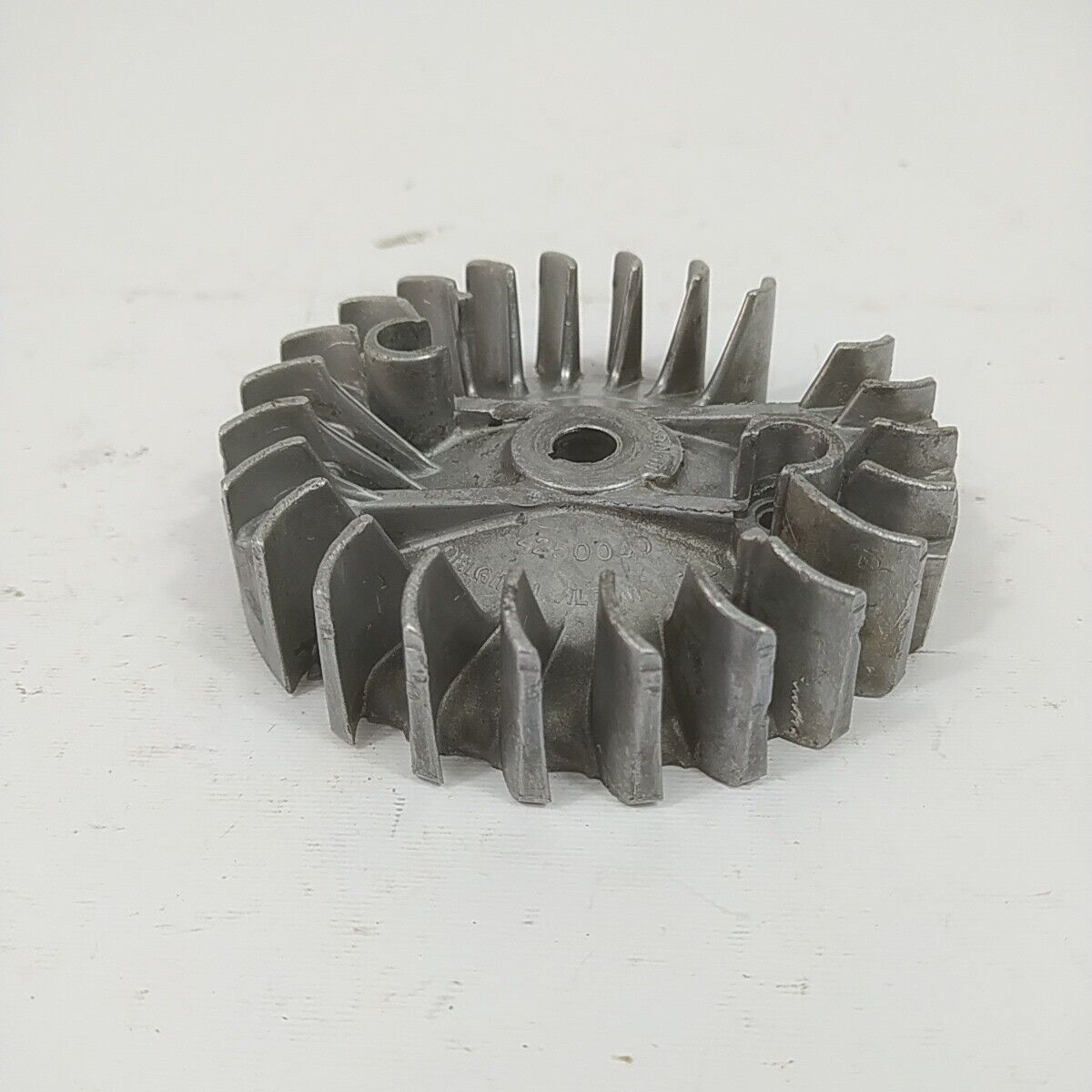 Ricambio VOLANO MAGNETICO DI AVVIAMENTO START per motosega CASTOR CP 700 usato