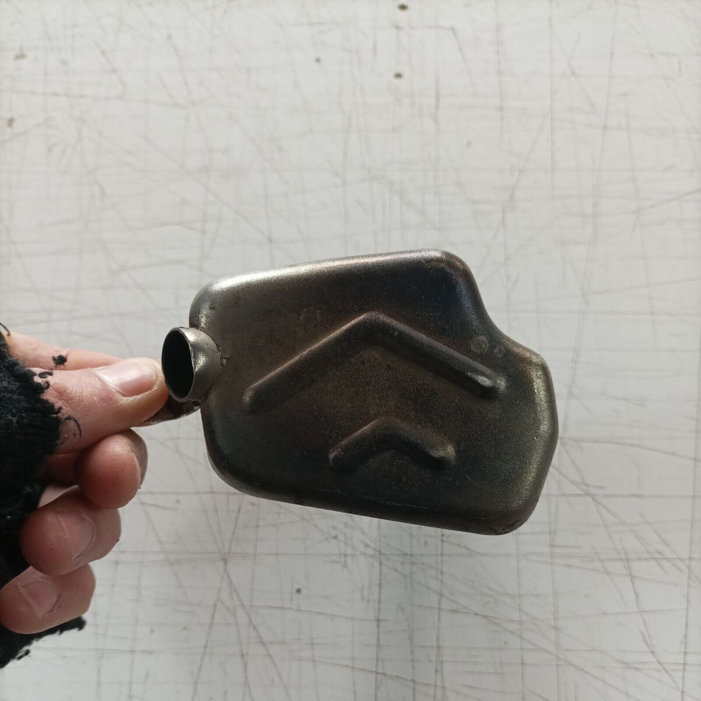 silenziatore marmitta DI SCARICO PER MOTOSEGA ALPINA 45 Castor ricambi usati