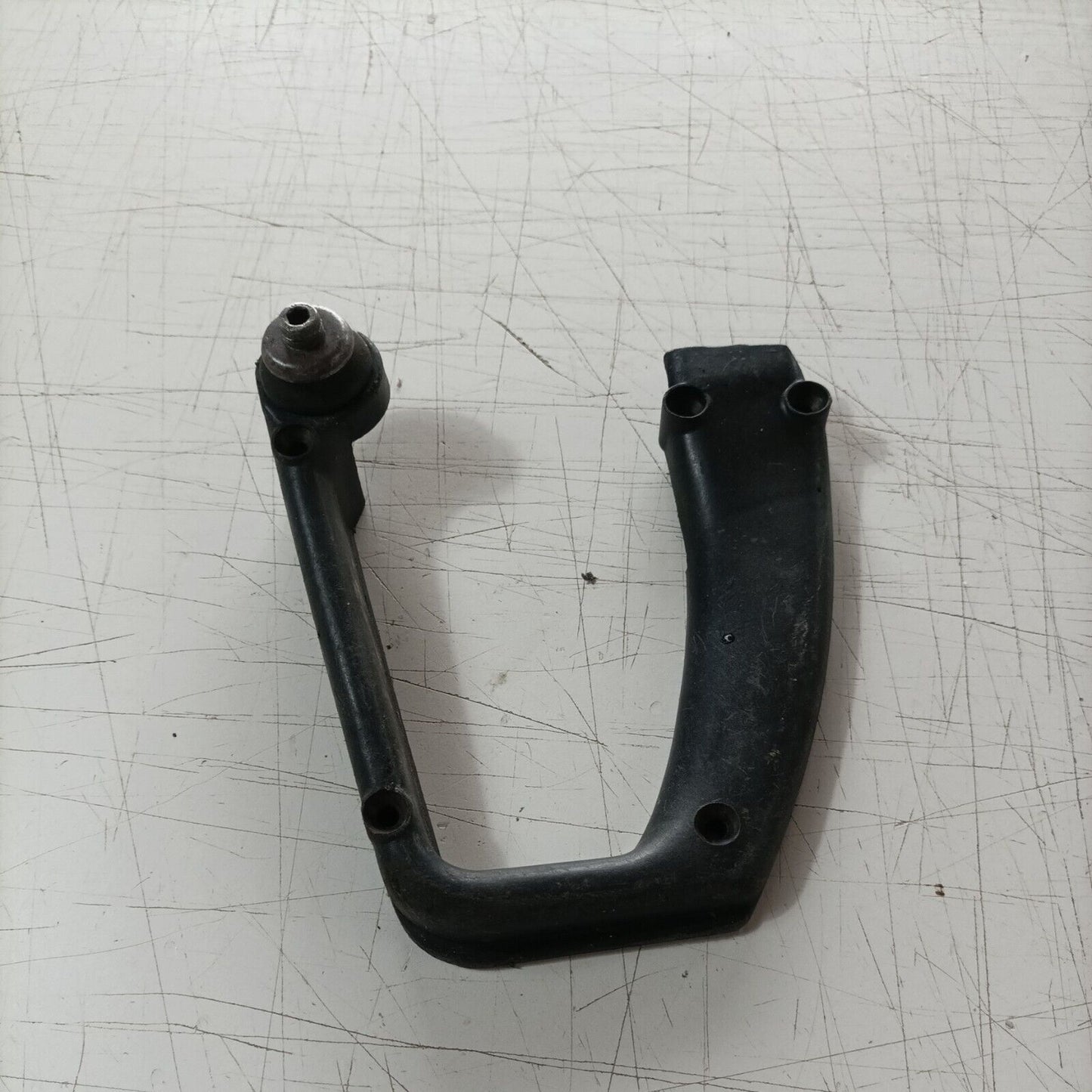 LATO MANIGLIA IMPUGNATURA COMANDI E SUPPORTO PER MOTOSEGA CASTOR C70 ALPINA A70