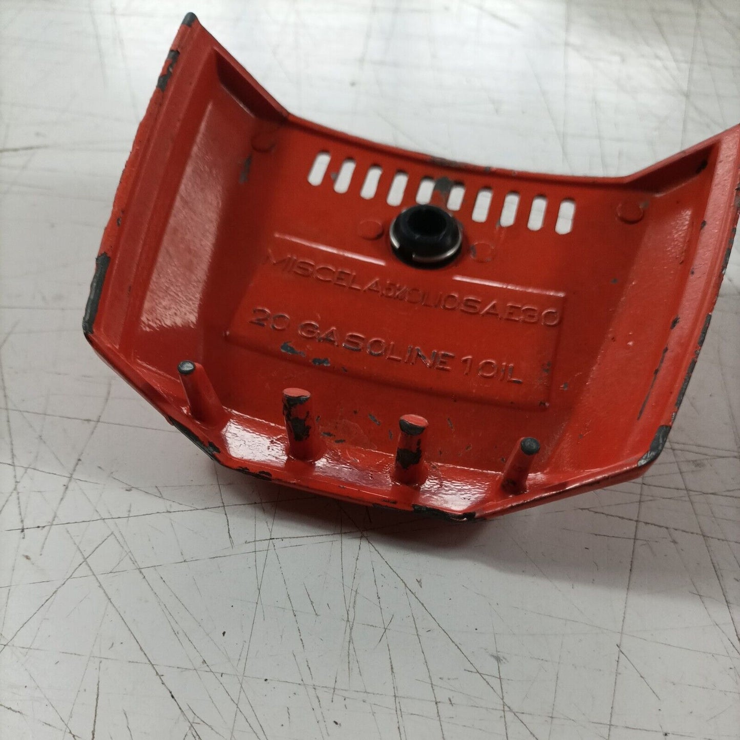 MOTOSEGA CASTOR C70 ALPINA A70 COPERCHIO FILTRO DELL'ARIA ARANCIONE ORIGINALE