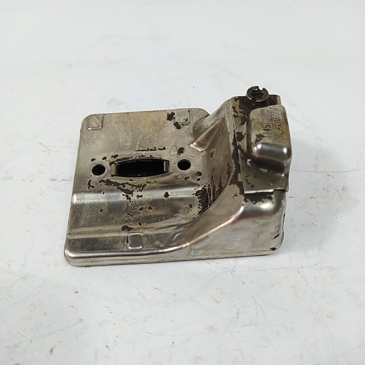 MARMITTA TERMINALE DI SCARICO PER MOTOSEGA STIHL MS 150 ricambi originali usati