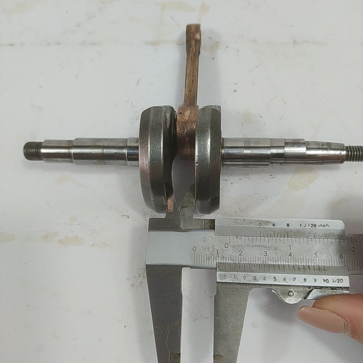 ricambio ALBERO MOTORE ORIGINALE per motosega CASTOR ALPINA PROF 70 usato