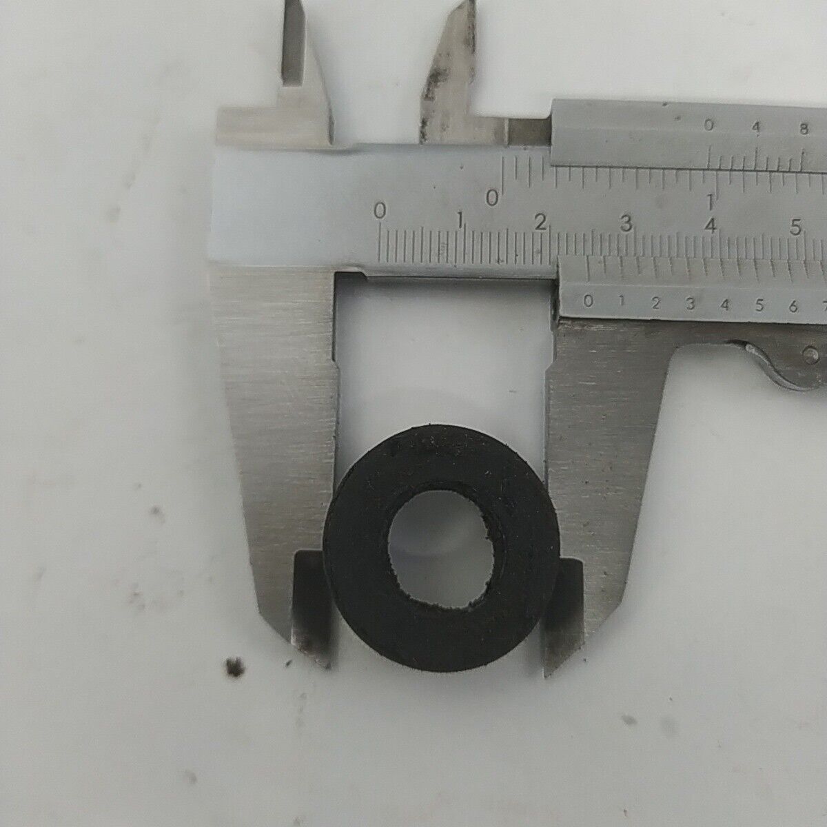 motosega CASTOR CP - 500 gommino SUPPORTO ANTIVIBRANTE Ricambio Usato