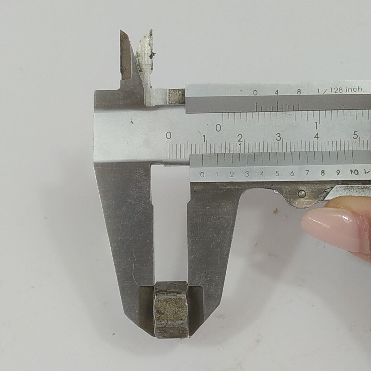 ricambi DADO BARRA CATENA per motosega ALPINA SILVER 40 castor 330 338 usati