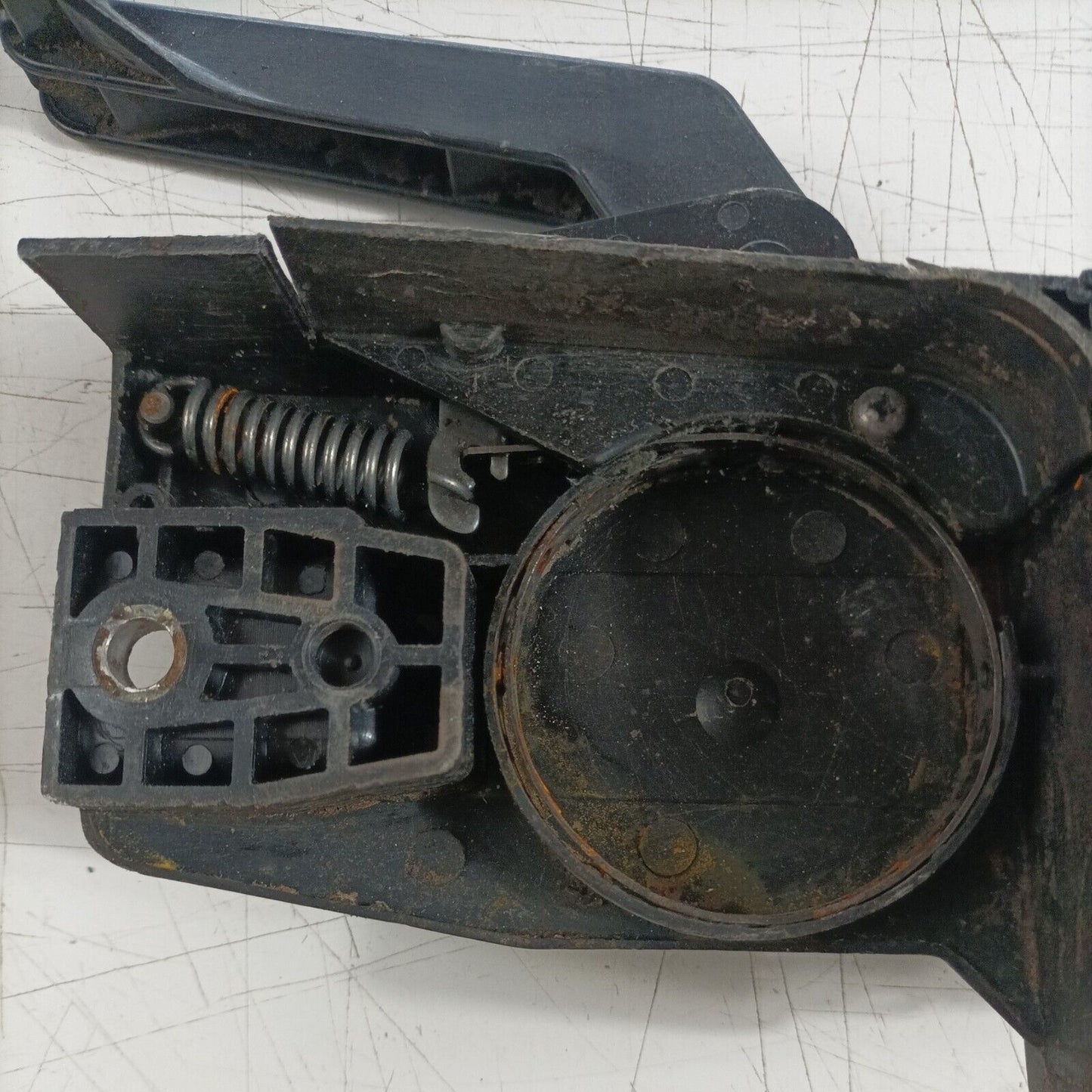 COPERCHIO FRIZIONE BLOCCO CATENA PROTEZIONE PER MOTOSEGA ricambi usati