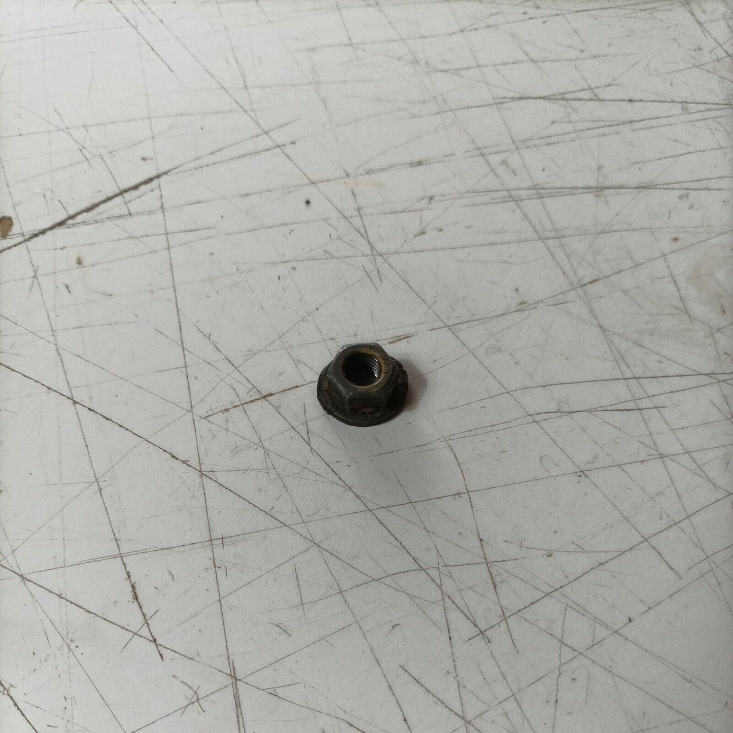 DADO BULLONE VITE volano PER MOTOSEGA HUSQVARNA 340 345 346 350XP 350 351 usato