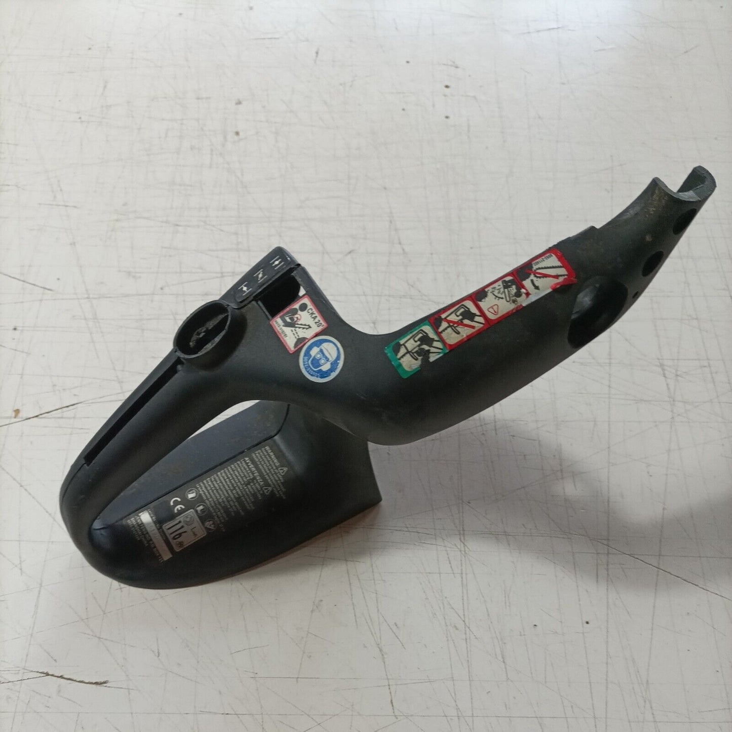 maniglia IMPUGNATURA PER MOTOSEGA KENDO CHAIN SAW 38Cc CS38 ricambi usati
