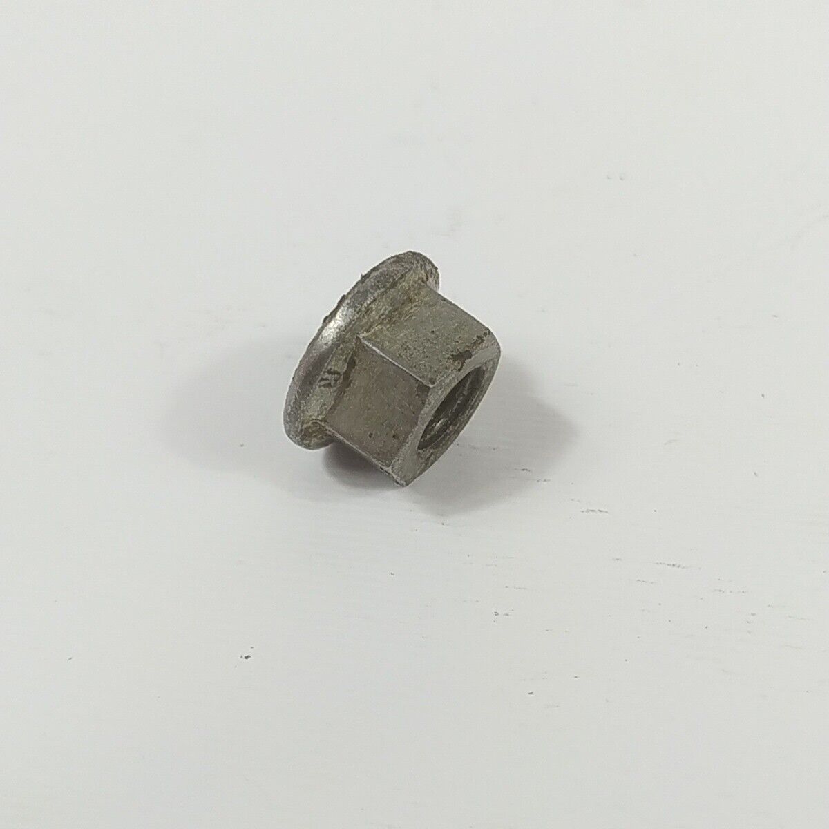 DADI BULLONI BARRA CATENA DI GUIDA per motosega HUSQVARNA 50 51 55 ricambi usati