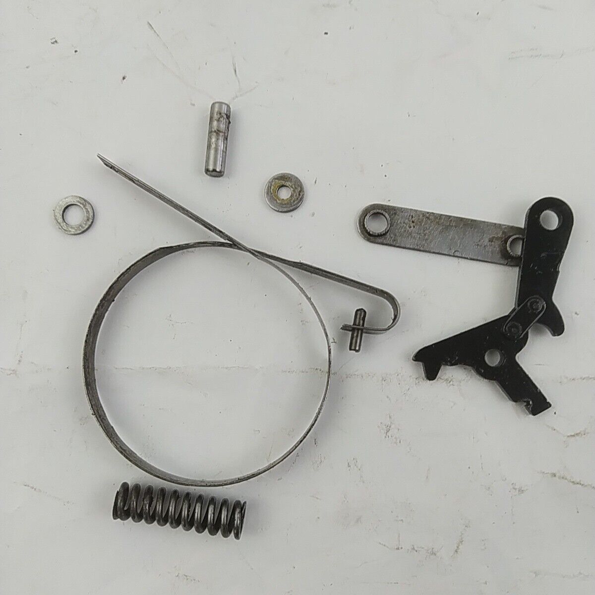 MOTOSEGA CASTOR CP 361 ricambio protezione BLOCCO FRENO CATENA frizione Usato