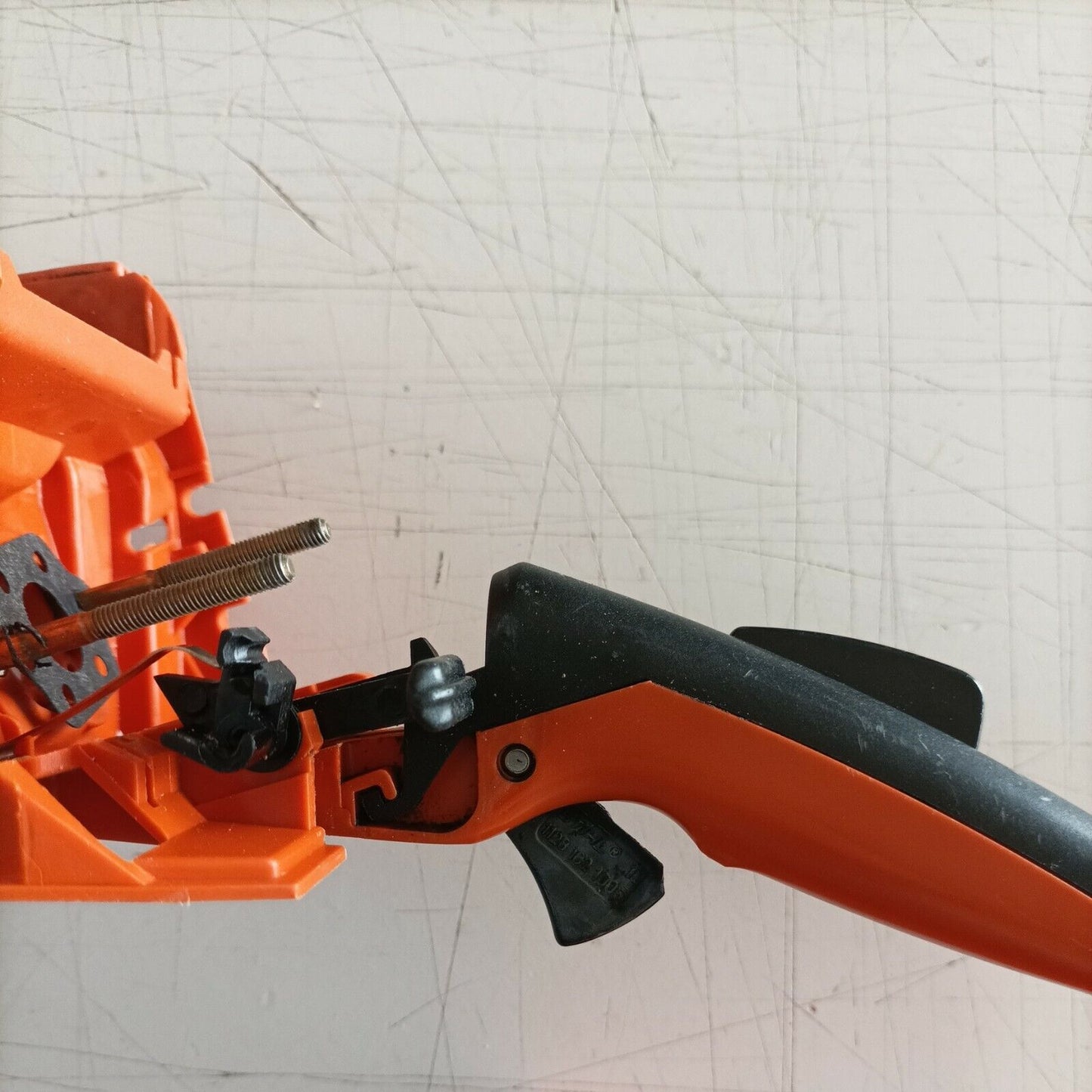 MANICO COMANDO ACCELERATORE copri MOTORE PER MOTOSEGA STIHL 023 ricambi usati