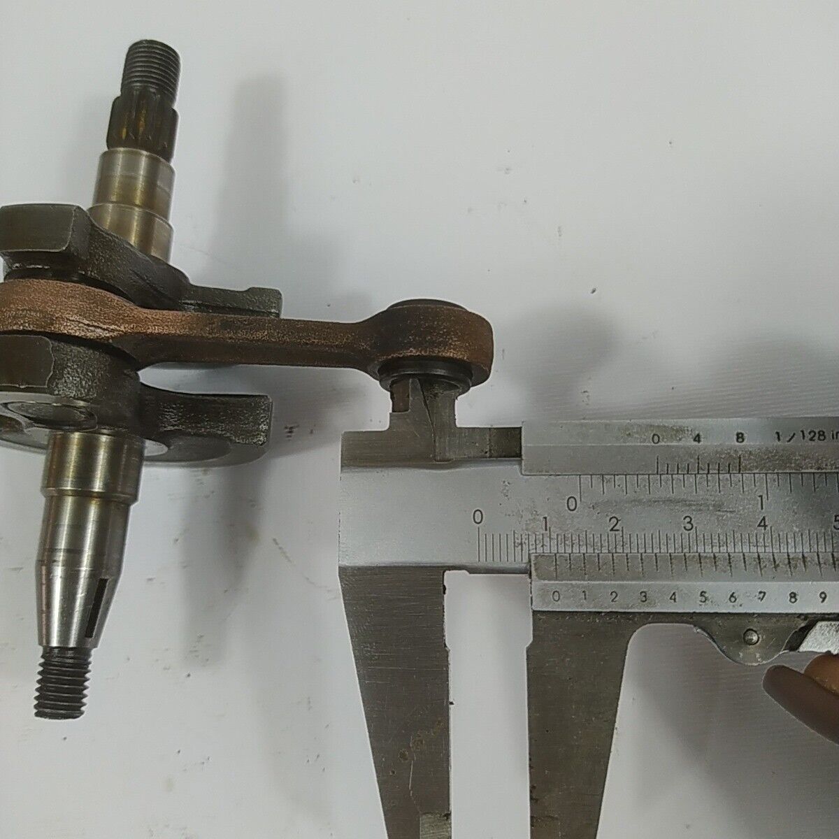 Ricambi usati per decespugliatore MCCULLOCH BP 38 AV ALBERO MOTORE ORIGINALE