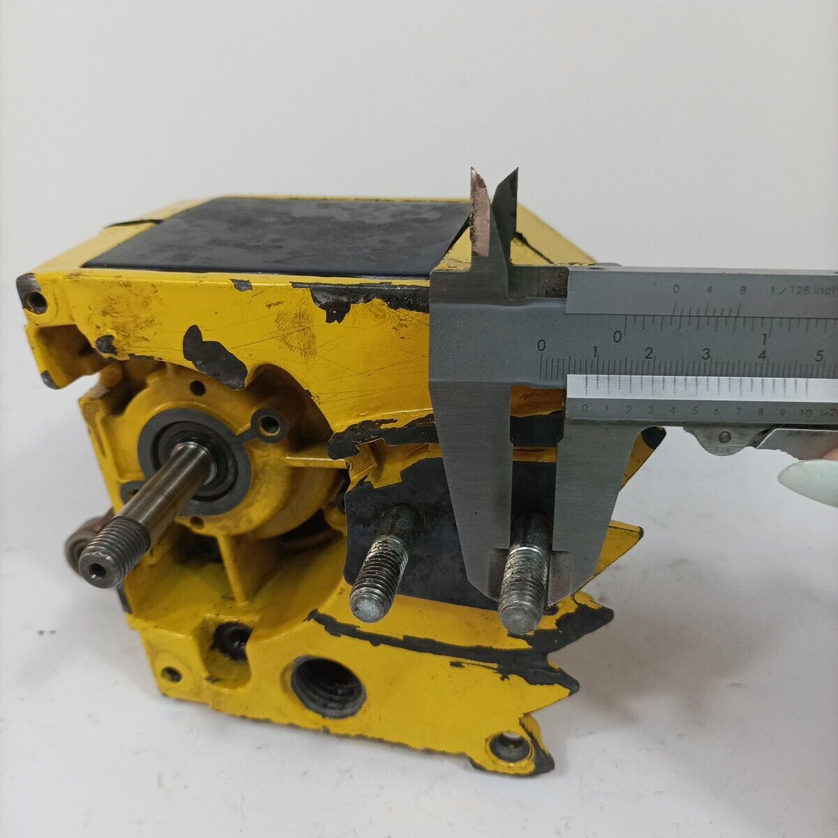 CARTER basamento e albero motore PER MOTOSEGA ALPINA CASTOR 41 45 ricambi usati