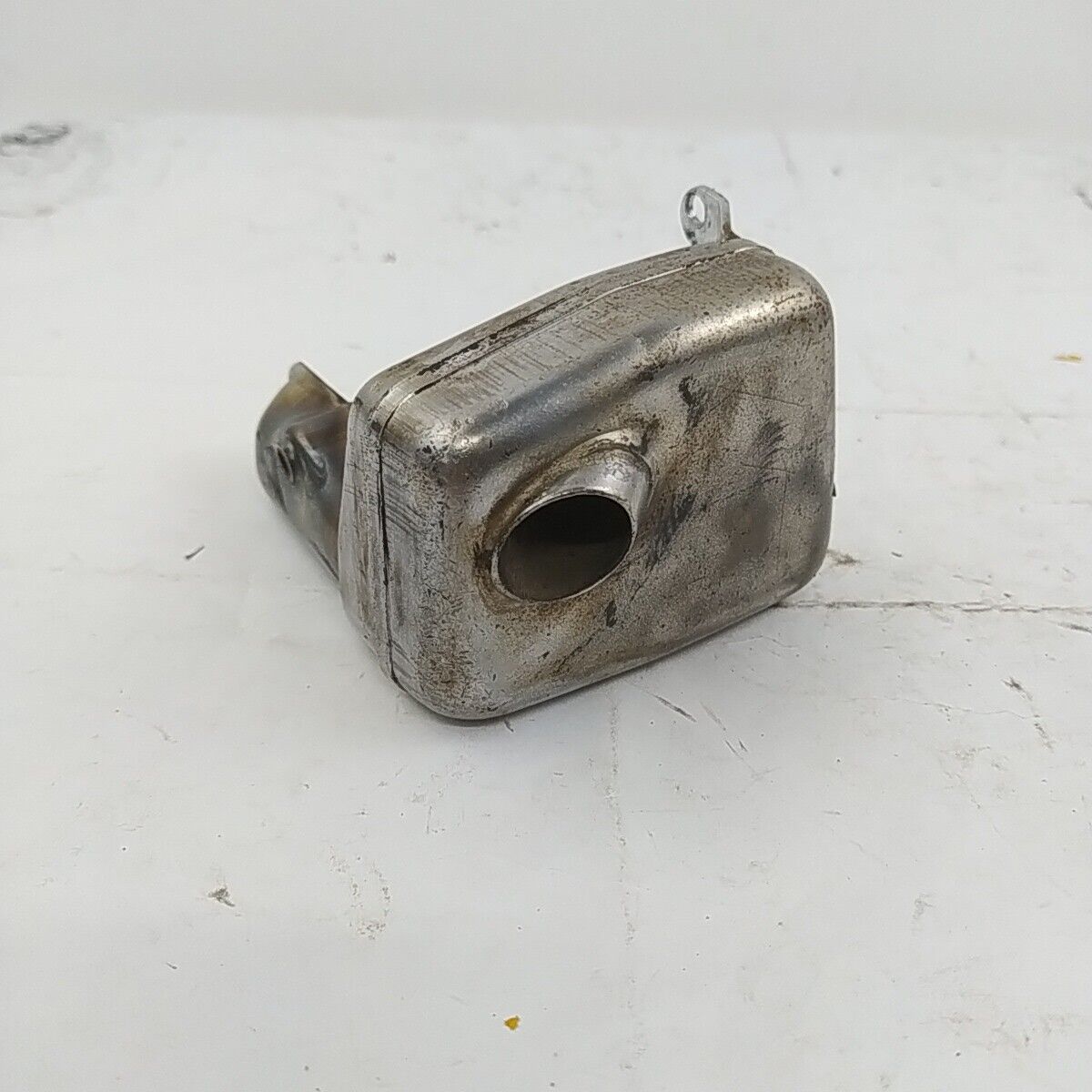 MOTOSEGA ALPINA A 70 0-70 ricambio MARMITTA SILENZIATORE di scarico usato