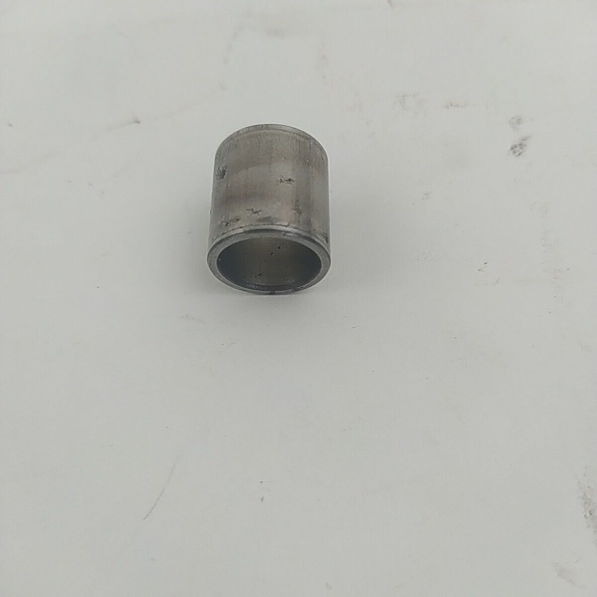 MOTOSEGA ALPINA A 70 0-70 ricambio rondella BOCCOLA CAMPANA FRIZIONE usato