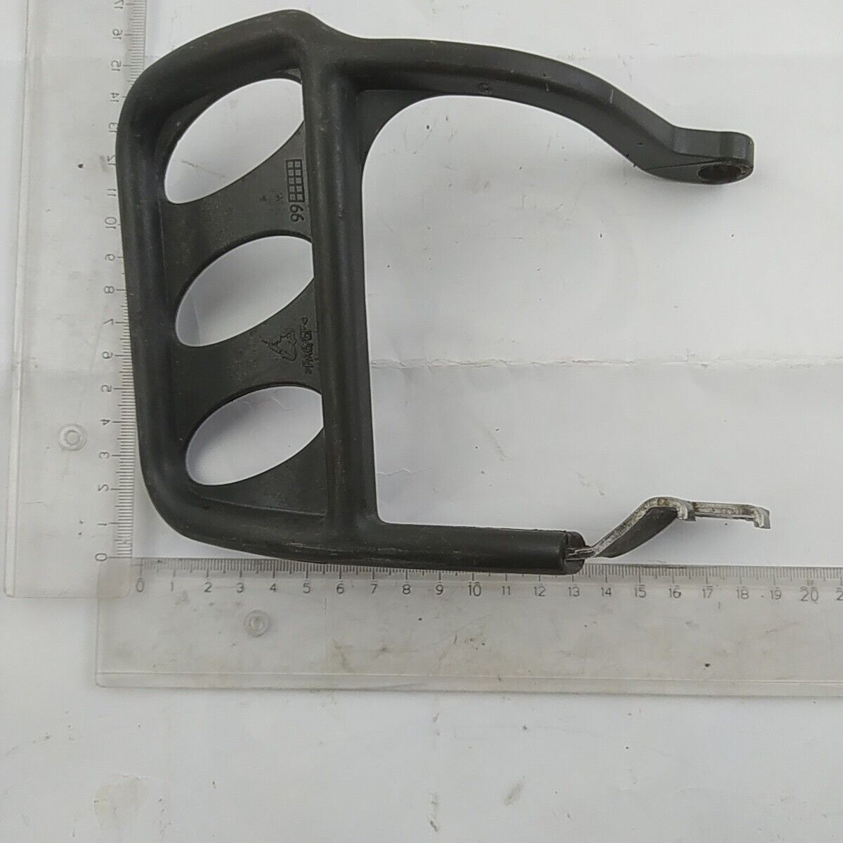 MOTOSEGA CASTOR CP 361 ricambio MANIGLIA PROTEZIONE FRENO BLOCCO CATENA Usato