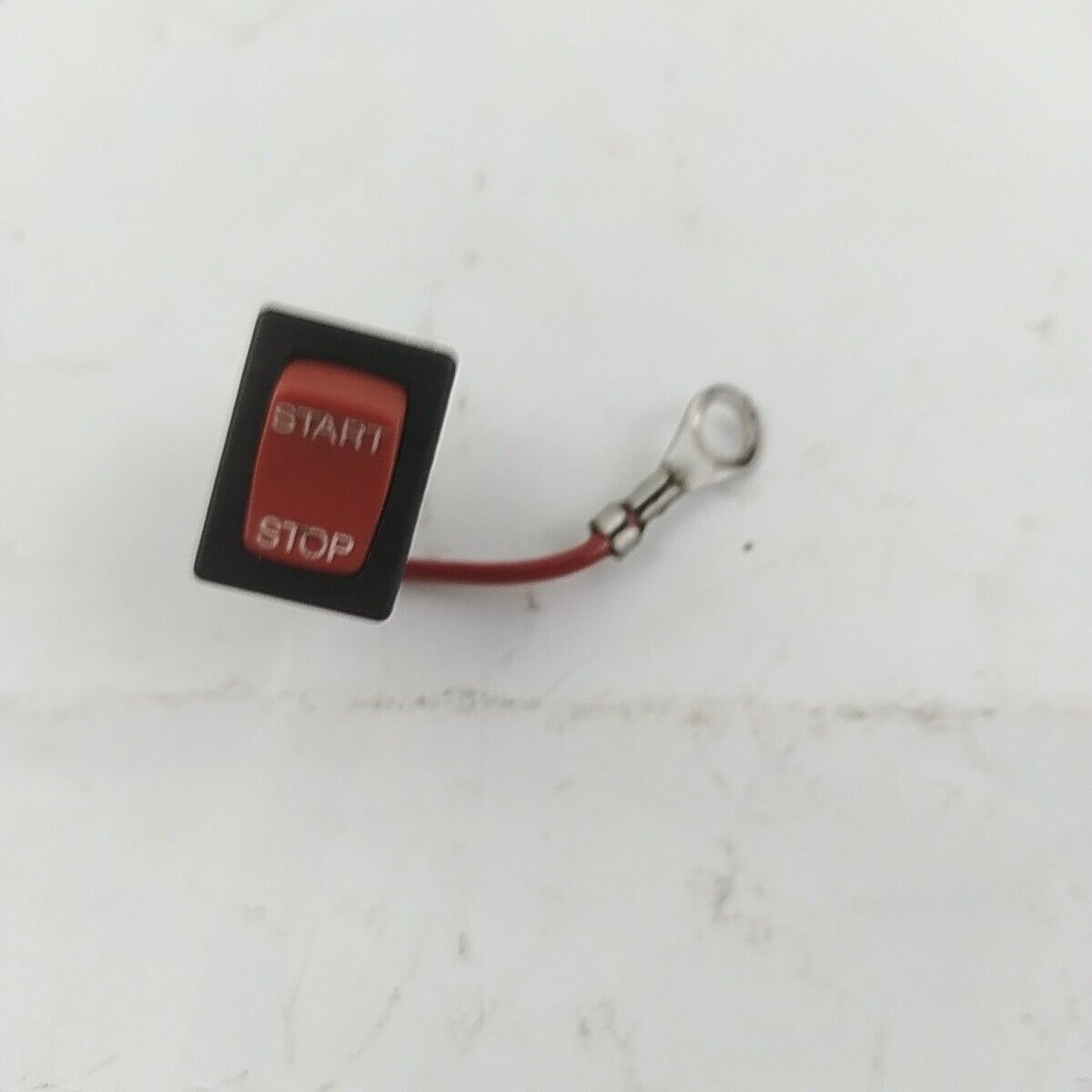 MOTOSEGA CASTOR CP 361 ricambio INTERRUTTORE ON/OFF start stop Usato